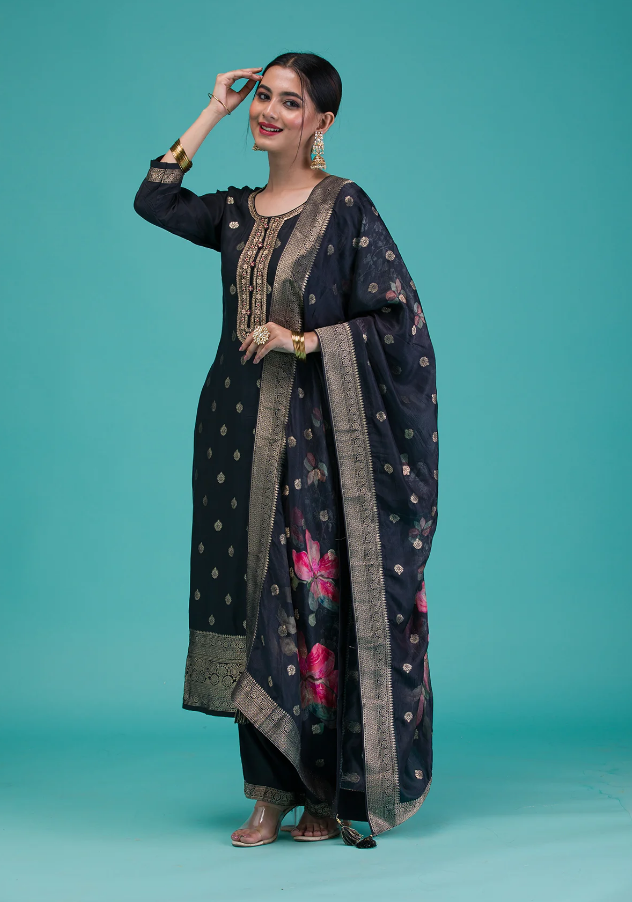 Salwar Suit